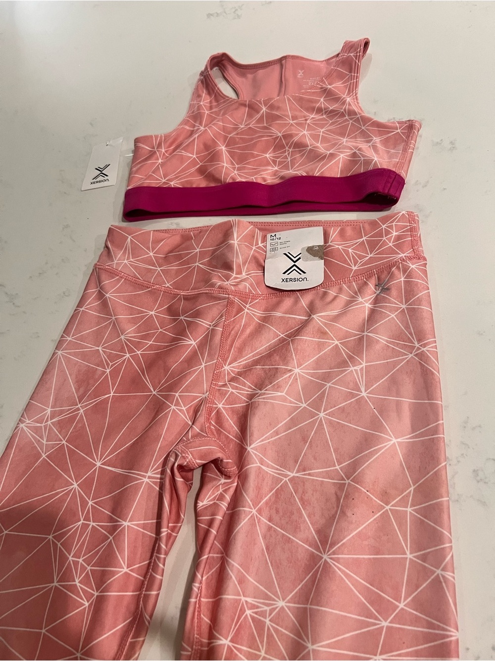Xersion Pink & White Geometric Activewear Set